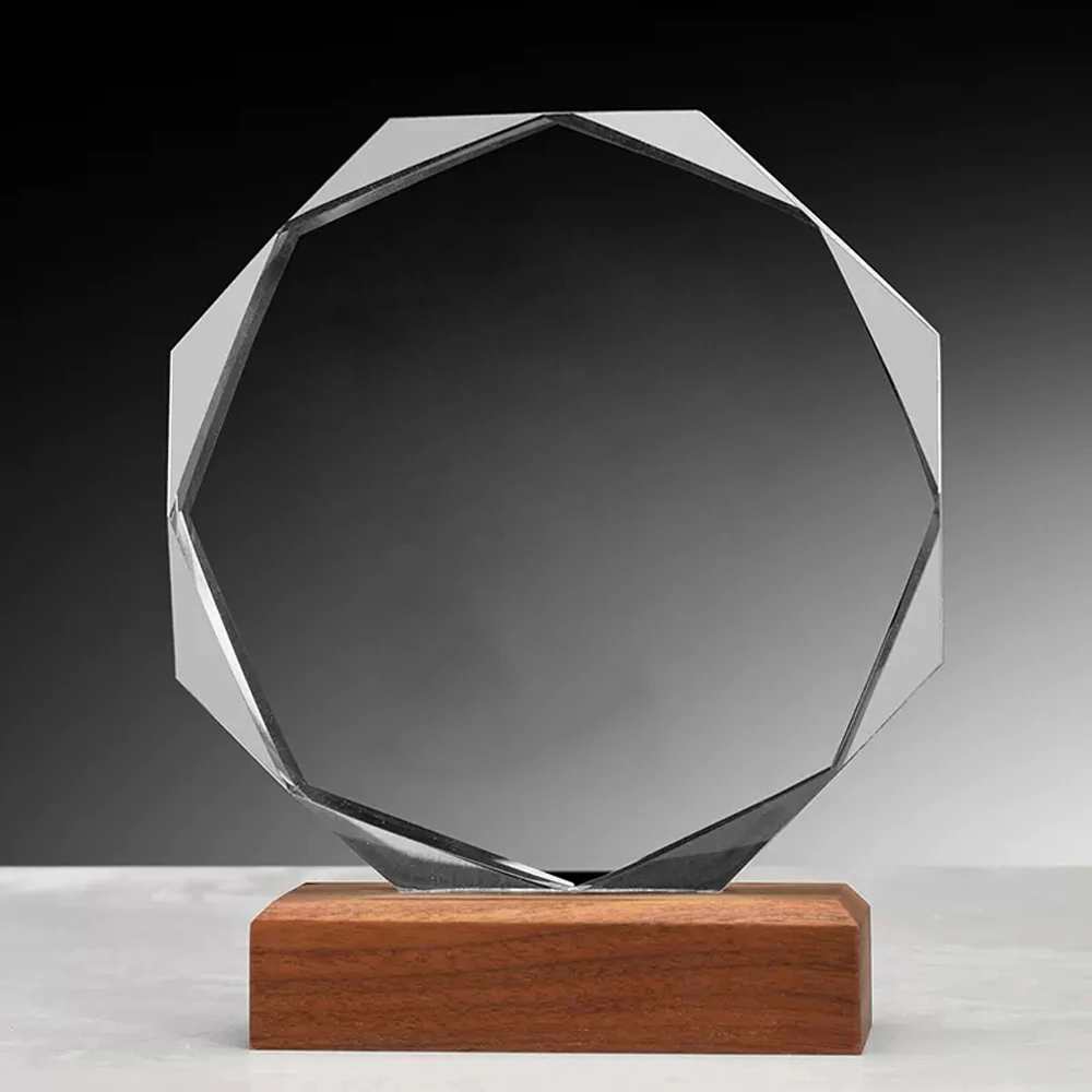Cheap Customized Individual Name Engraved High Quality Souvenir Gift Wood Base Crystal Award Glass Plaque Trophy