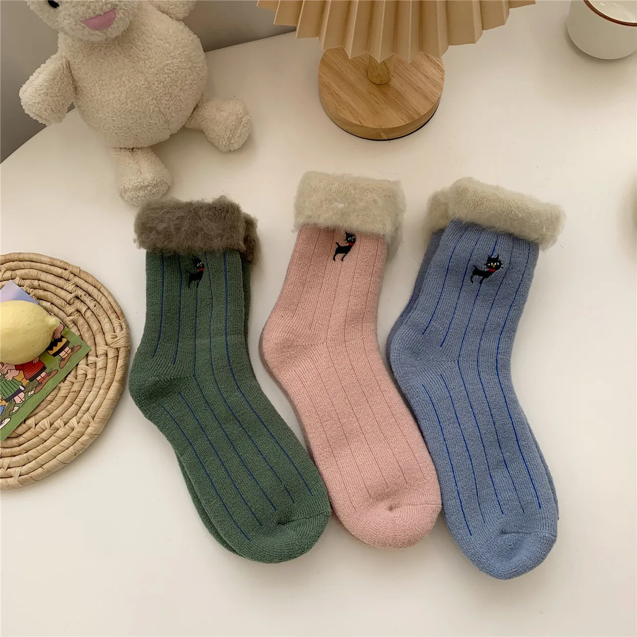 Winter thicken women socks Japanese fashion floor sleep bed anti slip warm with cute embroidery