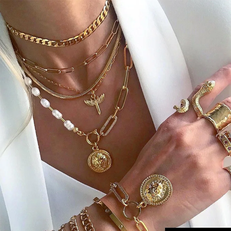 
Barlaycs 2021 Fashion Trendy Designer Multi-layer Punk Style Metal Necklace Coin Pendant Clavicle Chain Charm Necklace for women 