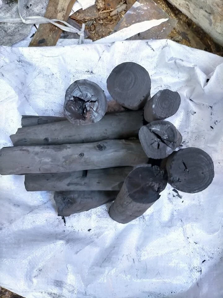 Natural mangrove wood Mangrove charcoal black charcoal for BBQ 2% Moisture content Smokeless Black Charcoal Wood