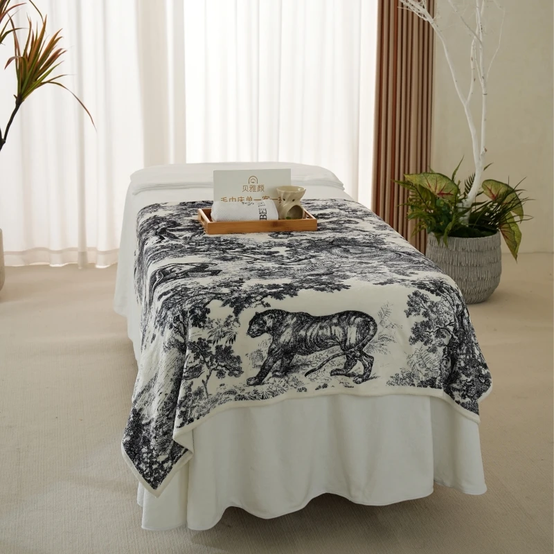 printed Blanket for Couch Knitted tiger and forest Throw Soft Lightweight Cozy Decor Blanket for Bed Sofa Chair Plaid