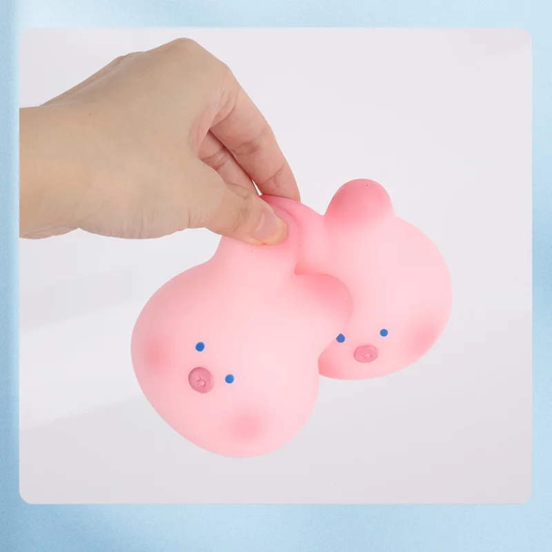 Stress Relief Squeeze TPR Soft Rabbit Pig Fidget Toys Decompression Vent Toy For Vending Machine Soft Rabbit Pig