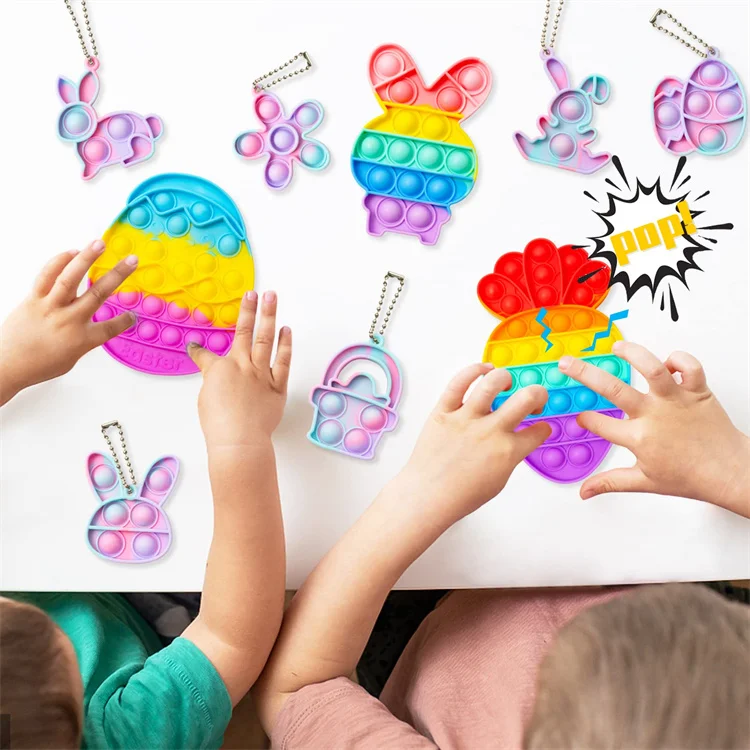 Cheap Wholesale Mini Push Pop It Fidget Toy Keychain Relieve Fidget Sensory Toys Silicone Key Ring Rubber Keychain