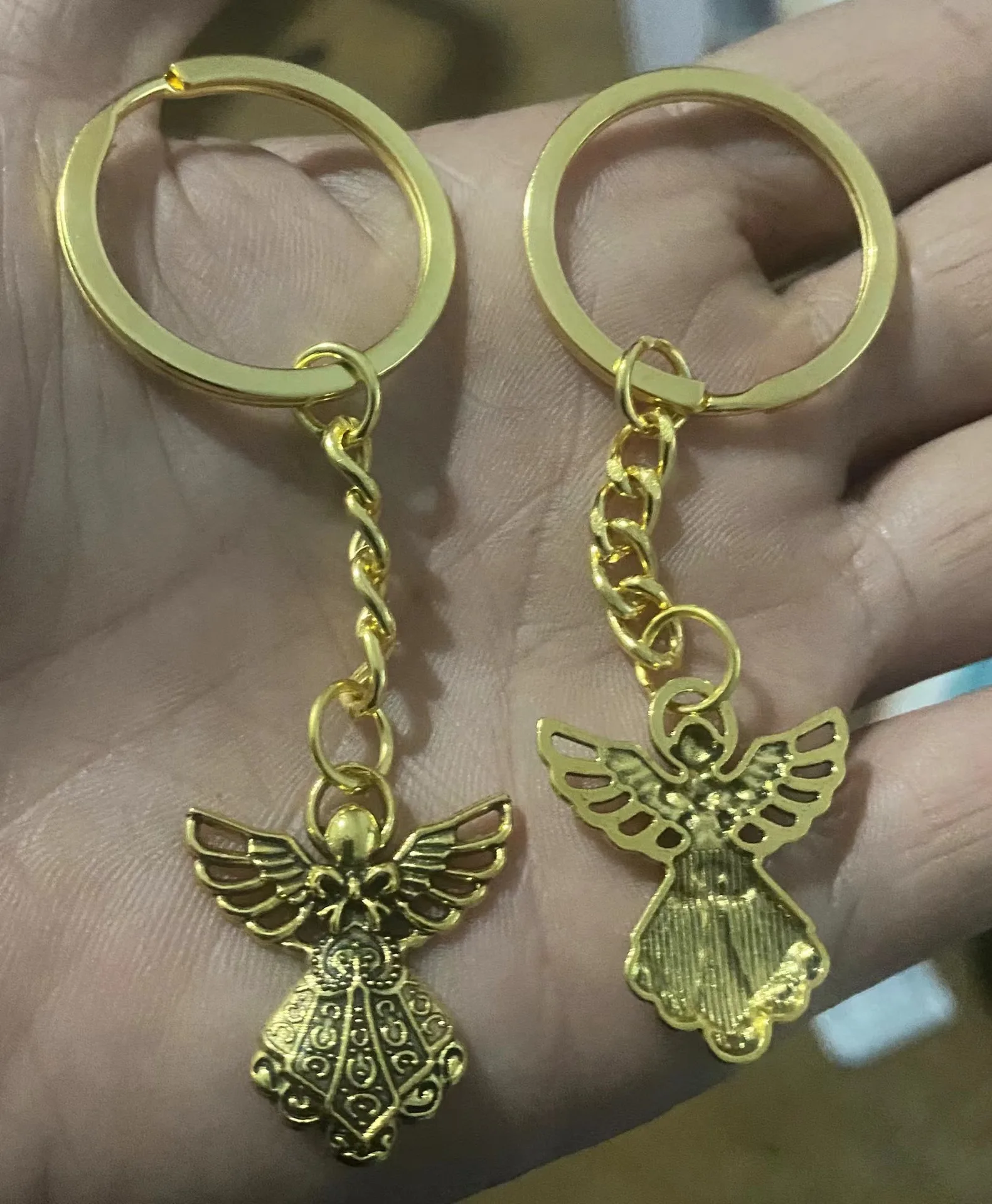 wholesale 3D metal Guardian Angel Keychain For Gril Lucky Gift Baptism Party Favor Souvenirs Christian pray guardian Key chains