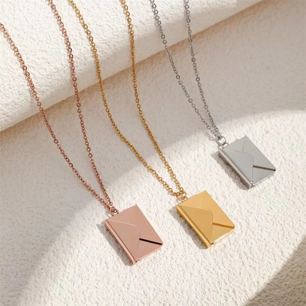 New Arrival Titanium steel envelope necklace Lovers do not fade collarbone chain pendant choker
