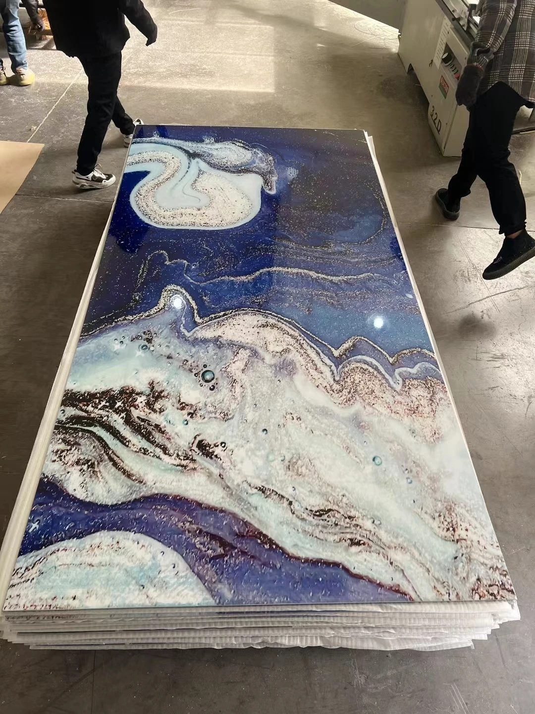 2024 China factory luxury metal series wood veneer wall  panel Mirror series for indoor decor