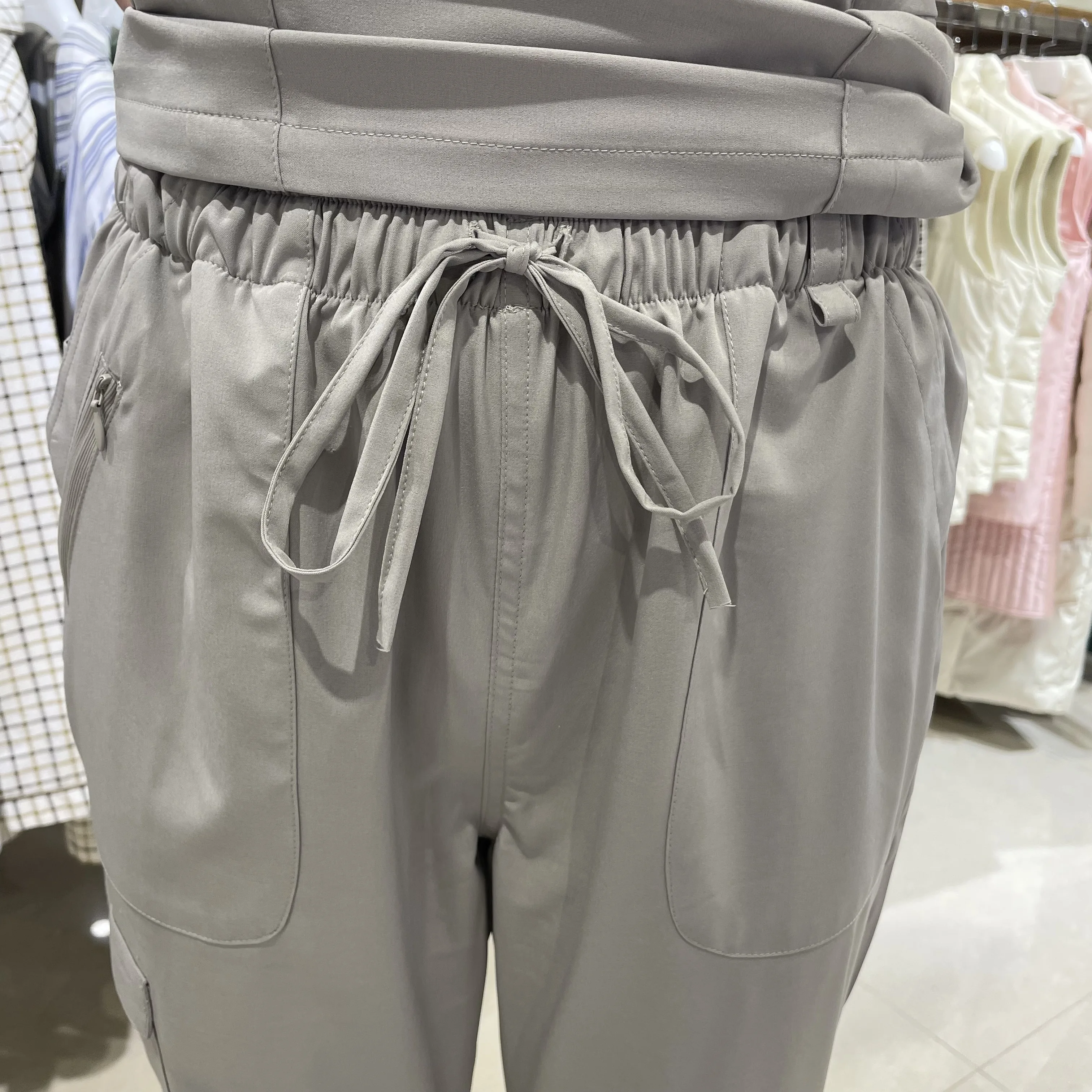 Новый тренд спандекс Мягкая ткань розовый цвет модный костюм хирурга набор для медицинского использования больницы