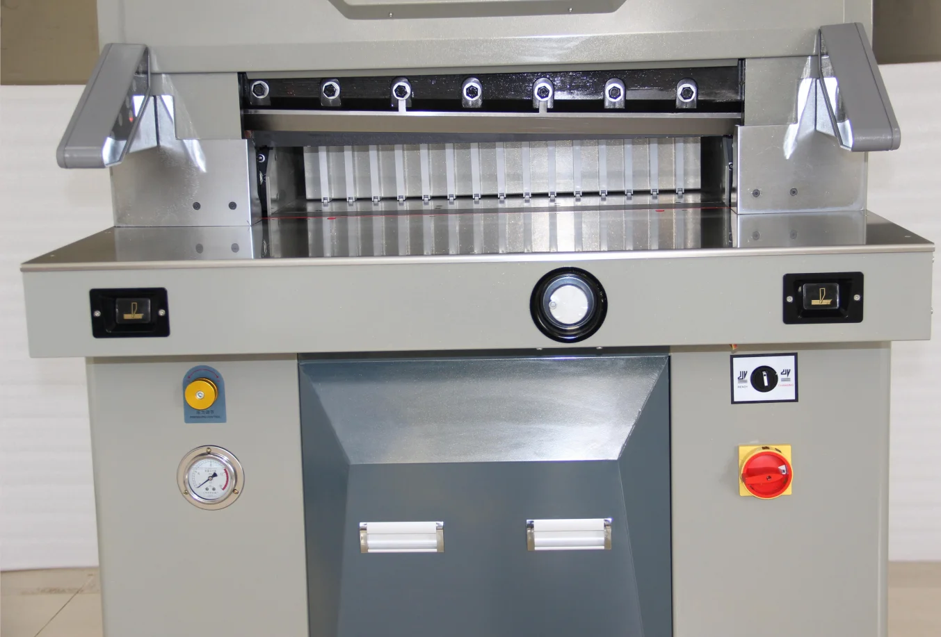 SG-7210PX new design best quality 720mm paper cutting machine