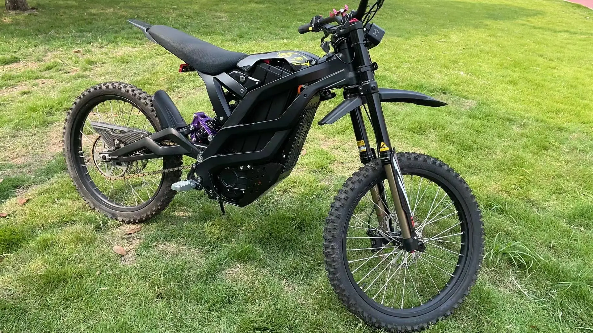 RisunMotor Mid-drive 72V 8000W Electric Motorcycle Style Super Mountain eBike FC-2 Bomber Electric Bicycle