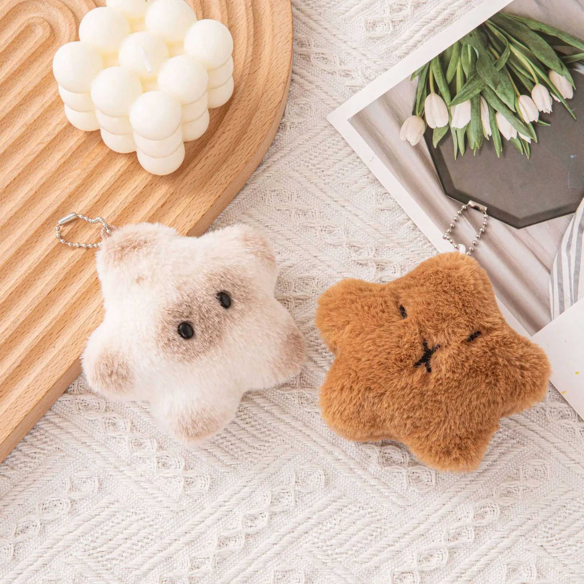 Hot Selling Cartoon Star Capybara Squeaky Plush Pendant Cute Furry Guinea Pig Capibara Plush Hanging Keychain