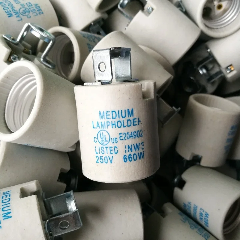 CE Approved  E27 Ceramic Lamp Holder 250v 4A 660w Lampholders with Bracket