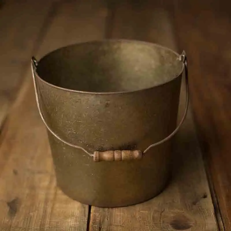
Newborn photography props Vintage Garden Bucket with Rope or metal Handle 