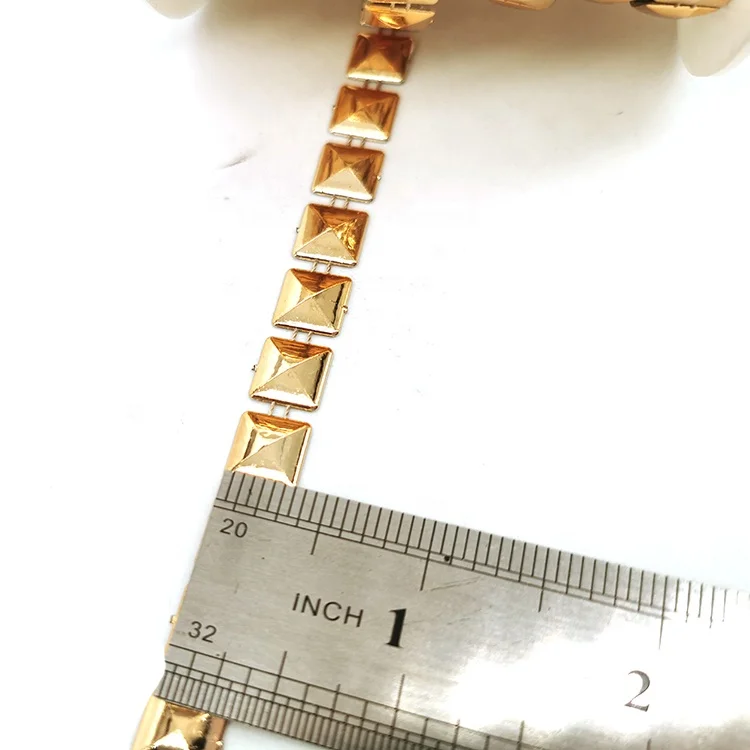 wholesale one row gold Pyramid shape plastic polypropylene trimming roll rhinestone sequins ribbon cup chain for garment decor