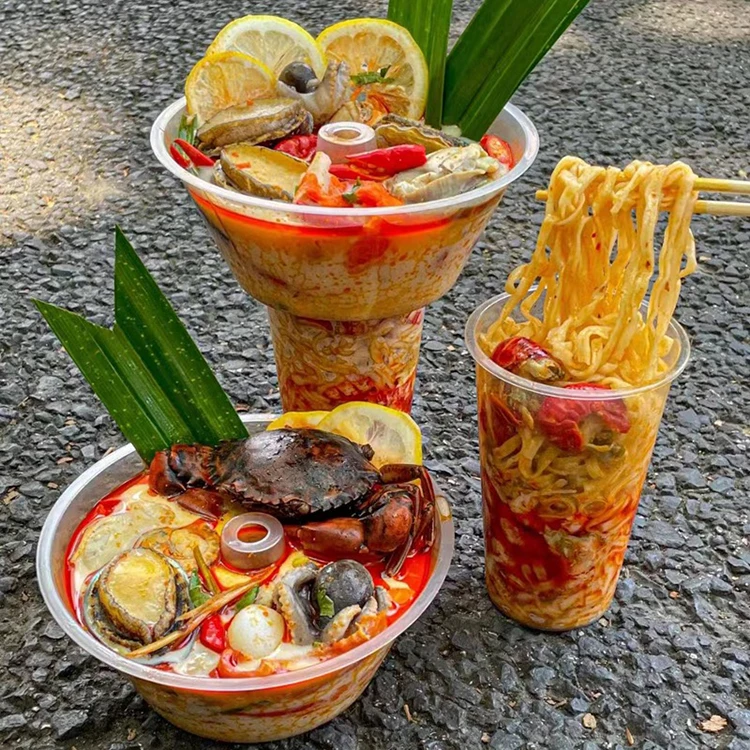 Одноразовый поднос для закусок, салатов, фруктов, 2 в 1, чашка для закусок и напитков, пластиковая миска для горячих горшков, 24 унции