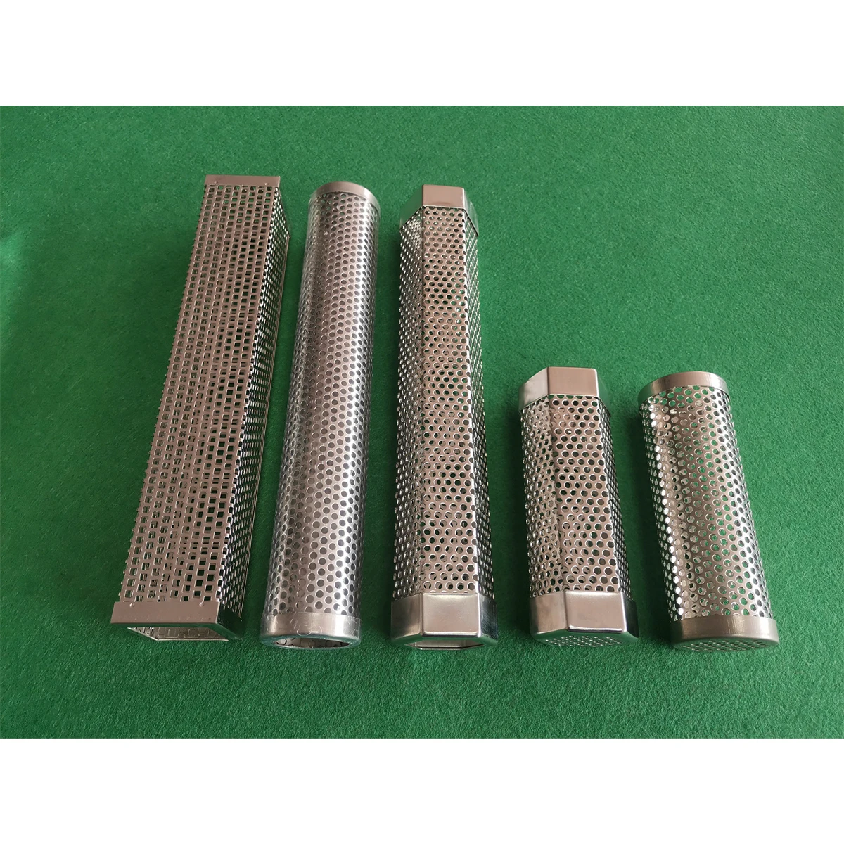 BEILANG Stainless Steel Perforated Smoke Box Food Grade Stainless Steel Barbecue Tube Perforated Wooden Pellet Smoke Box