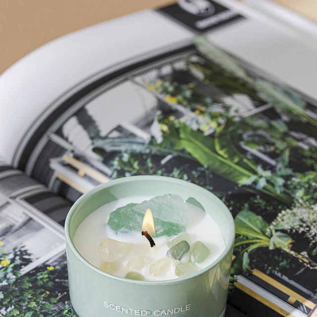 Oem Dubai Wholesale Market White Wax Candles Black Jar Aroma Wedding crystal Scented Candle