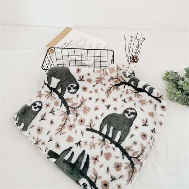 Фланелевая Подушка для офиса, супермягкая с принтом ленивого отдыха, подушка для автомобиля, теплая, 40 х40 см