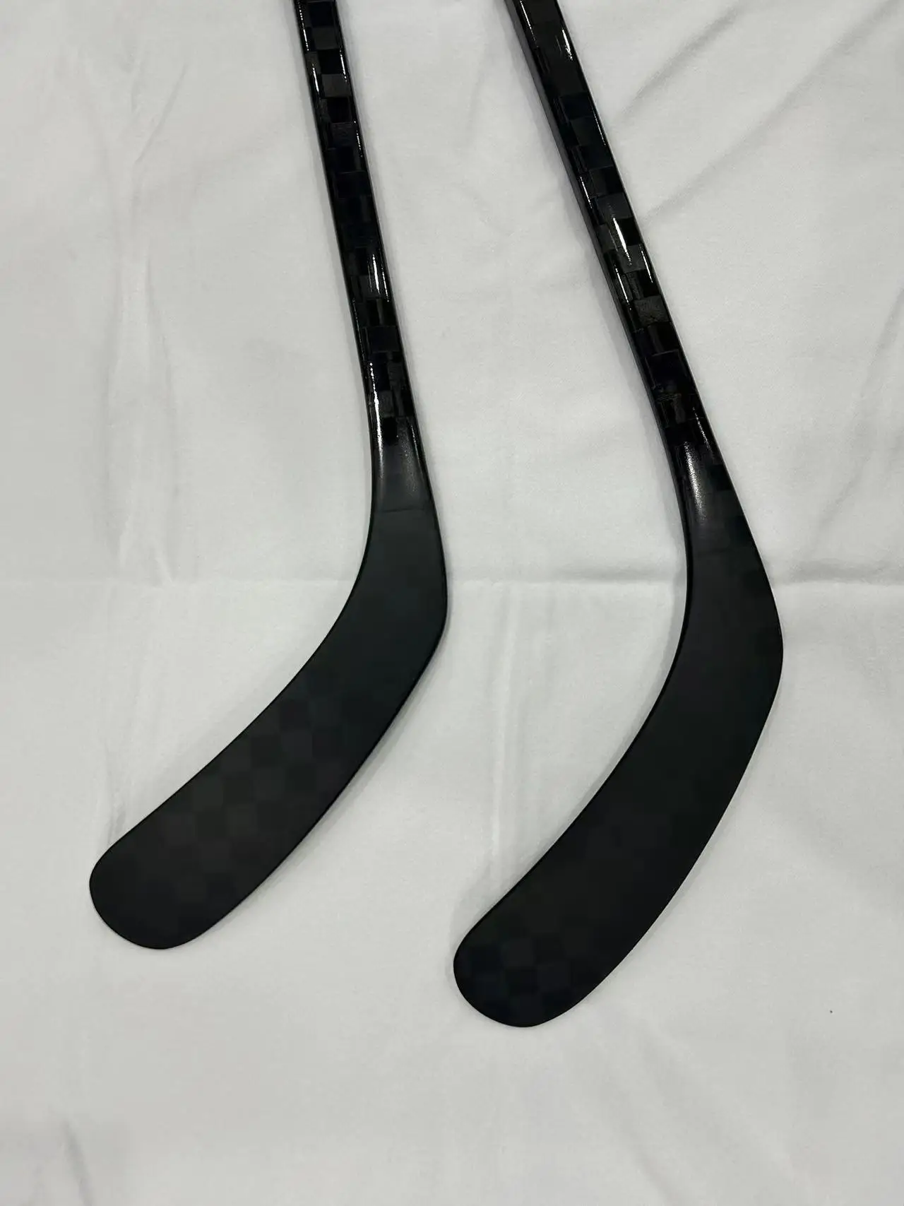 Customized high-quality carbon composite ice hockey sticks made in China