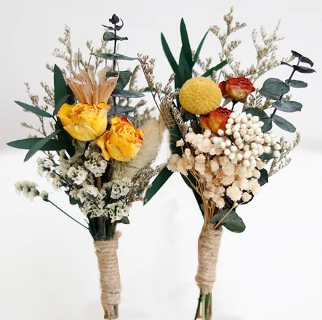 Mini flower bouquetDried flowersAeoniumsSmall giftsMultihead roses Bubbles Mixed boutonnieresFinished real flowers Corsages
