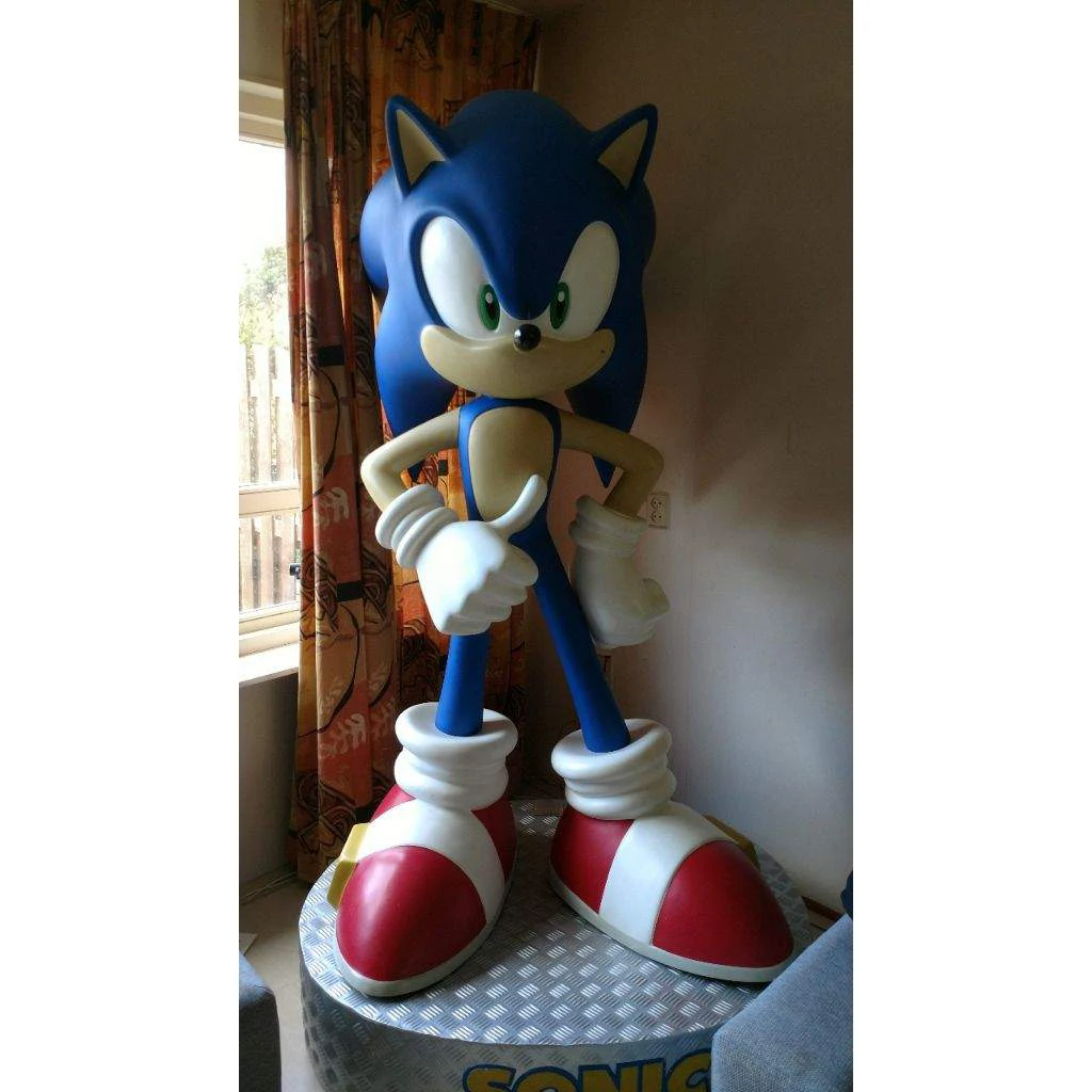 2024 Hot Sale Custom Sonic Cartoon Collection Life Size Statue Anime Figures Fiberglass Sonic Sculpture For Sale