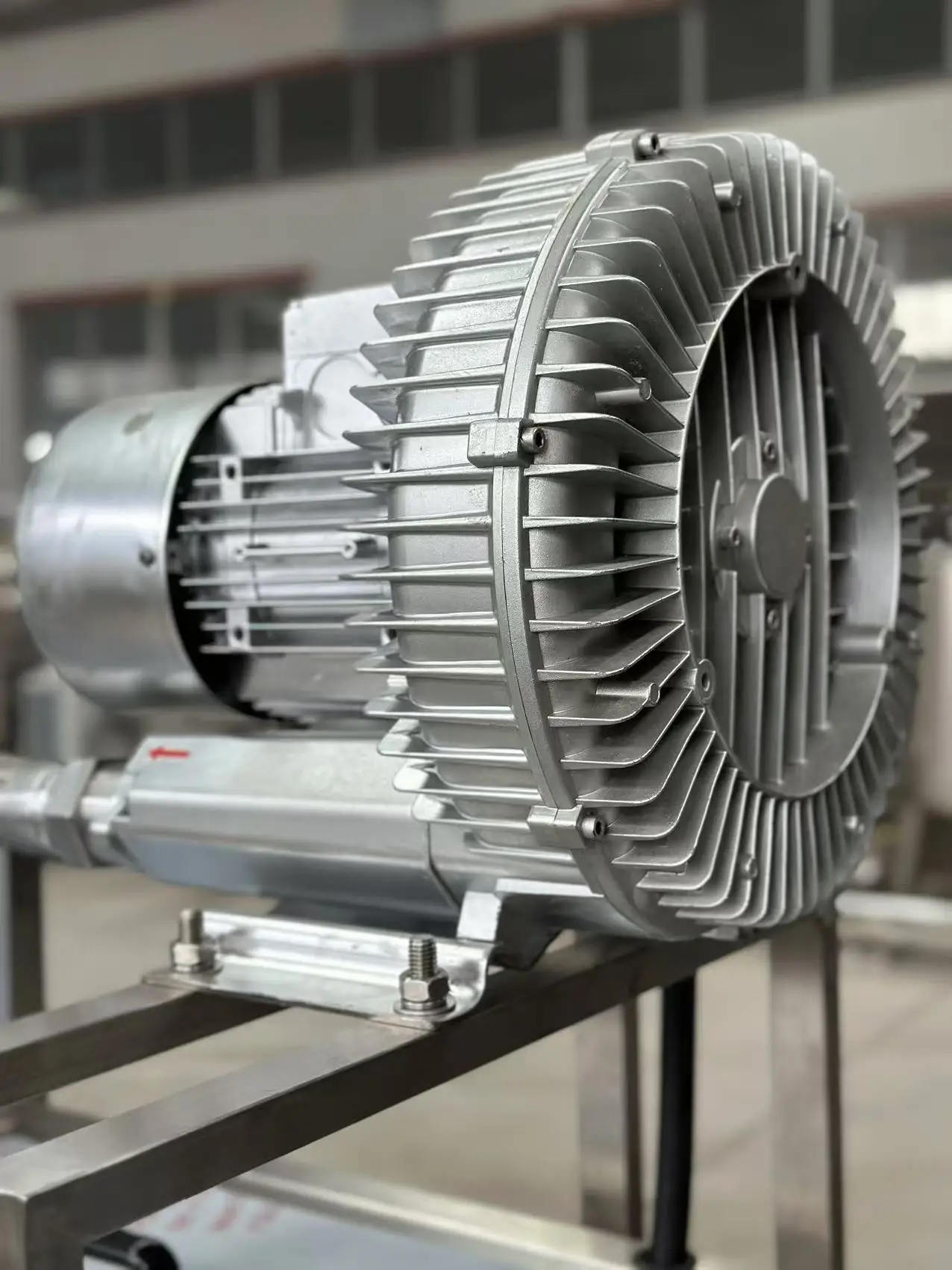 High-Efficiency Egg Cleaning Machine with Advanced Sanitizing Technology for Optimal Hygiene and Quality Control