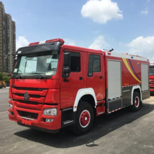 SINOTRUK HOWO 4x2 fire fighting truck for sale