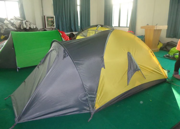 Custom Label Backpacking Waterproof Double Wall Tent Two Entrance Environmental Friendly Non-PFC with Front Patio Area