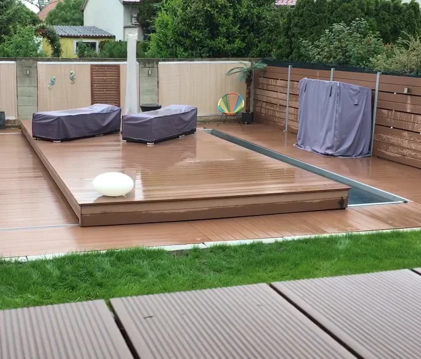 Automatic deck pool cover with 24V 316L stainless steel underwater IP68 pool cover motor.