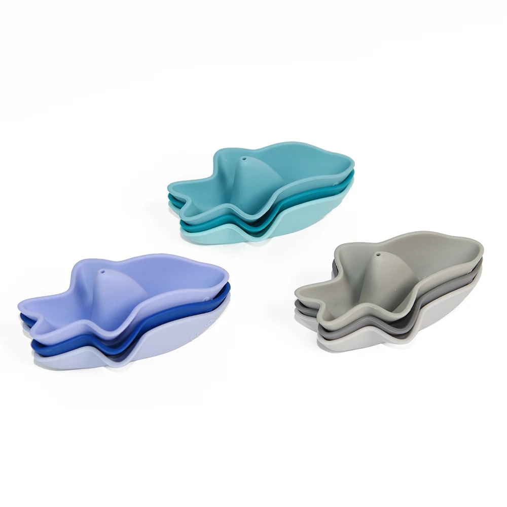 Silicone  Baby Bath Toy Shower Funnoy Factory Direct Sale Shark Boat Shapy Bath Toys Cute Floating Toy Softly