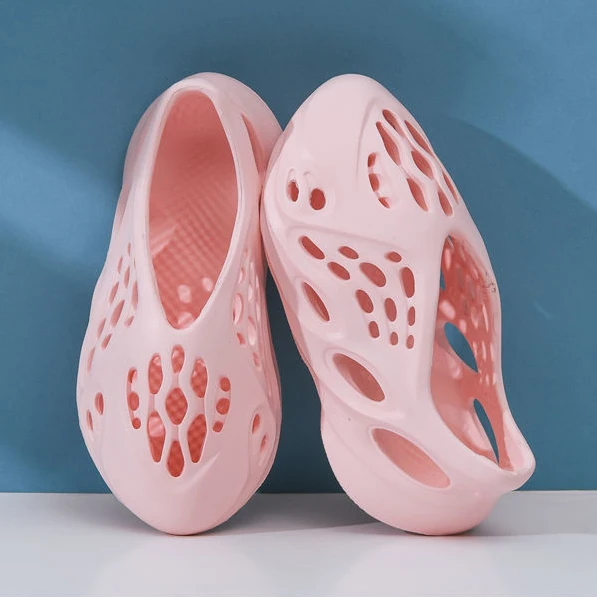  2021 wholesale Summer kids Fashion Slipper Beach Sandals Jelly Water Shoes Footwear for girls