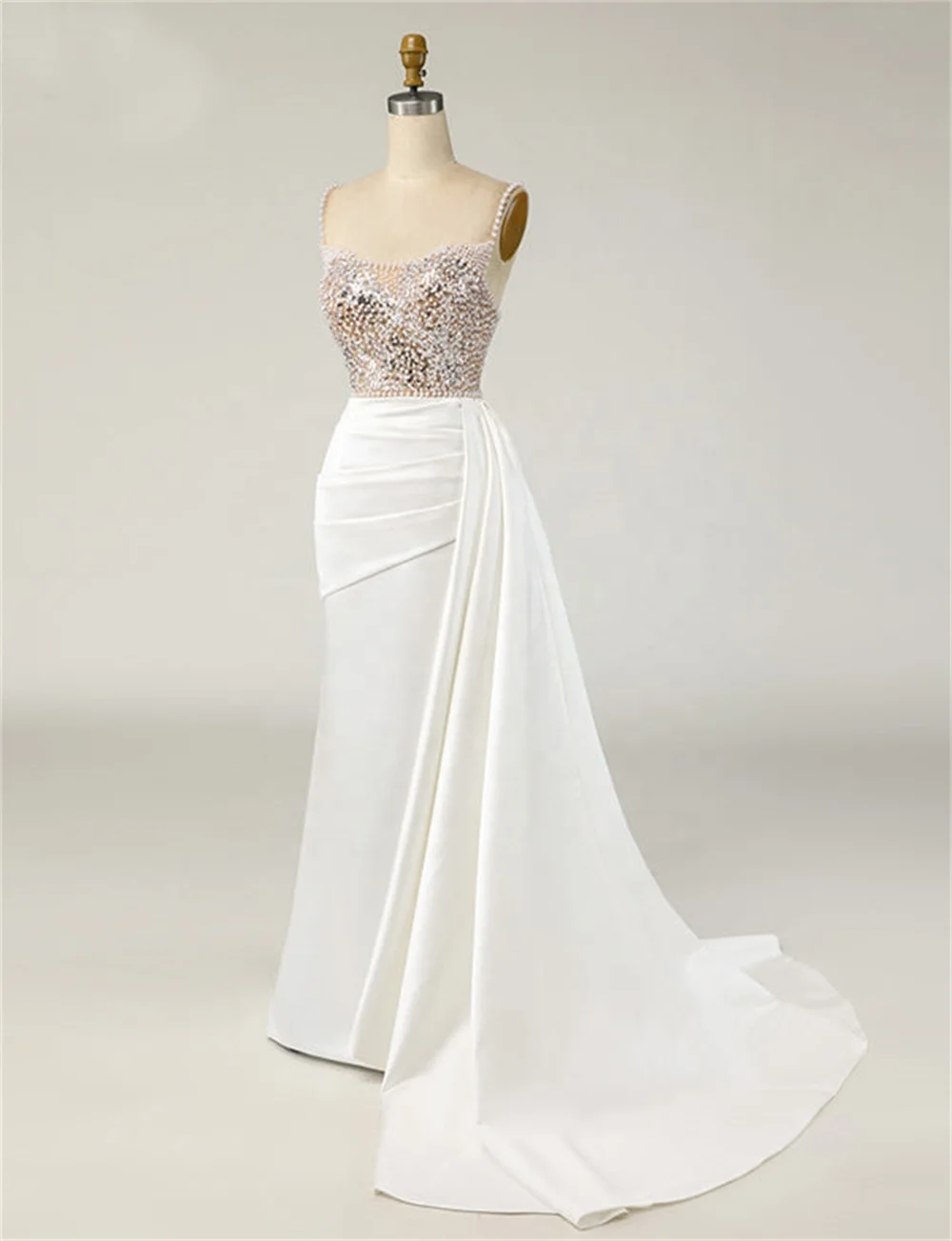 2023 Luxury Pearls Spaghetti Evening Dress Beading Sequins Ruched Prom Gowns Satin Sweep Train Mermaid Wedding Bridal Dress