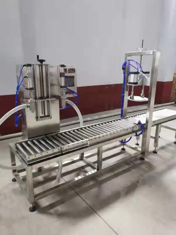 Hot Sale Plastic 5 Gallon 15 Liter 20 Liter Water Automatic Bucket Filling Machine