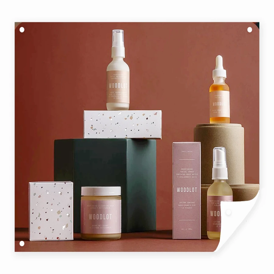 Custom Kraft Corrugated Cosmetic Packaging Box for Makeup Tools and Perfume for Shipping and Gift Purposes with Magnet Closure