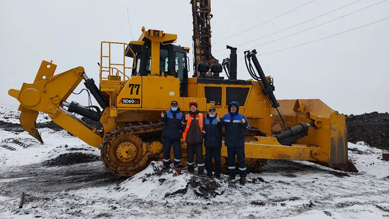 Bulldozer 71Ton 610HP SD60-C5 Large Track Dozer in Stock for Sale