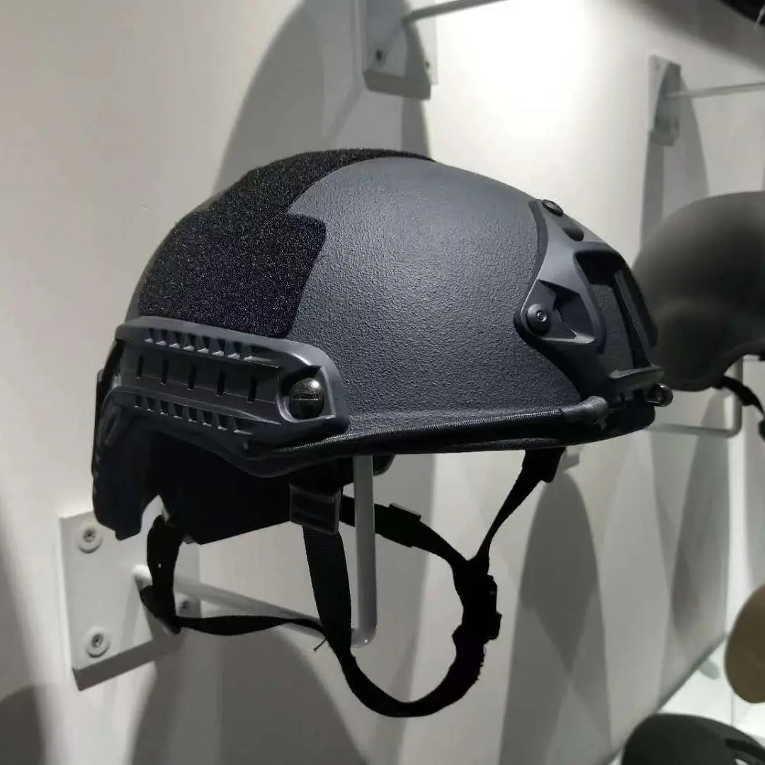 2024-2025 Ready To Ship FAST China Factory Protection Tactical Helmet FAST Helmet