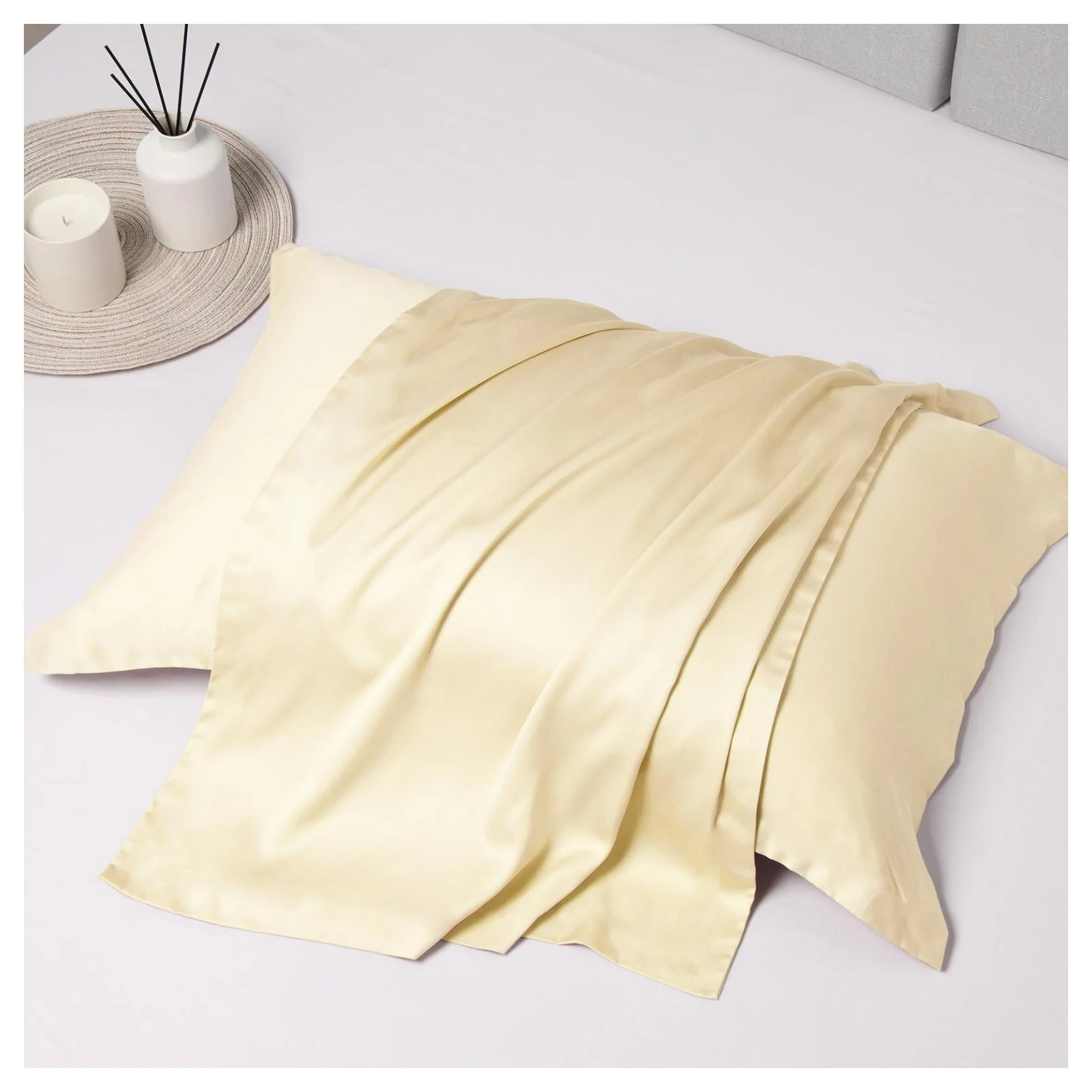 Wholesale oeko-tex standard 100 Custom Beige Color Queen Size Cooling Bamboo Pillowcase Pillow Protector For Home Hotel