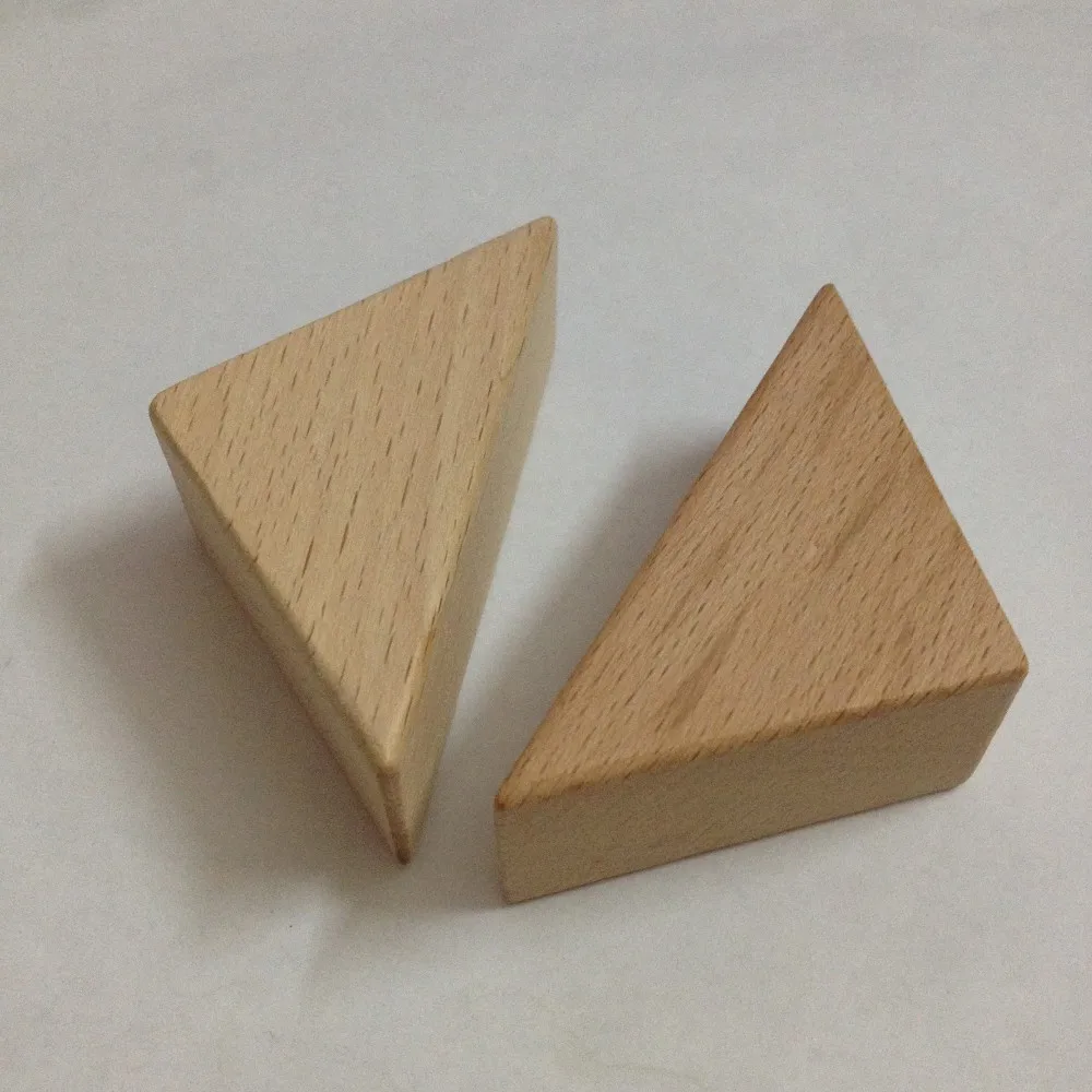 Кубики из натурального дерева треугольной формы для обучения