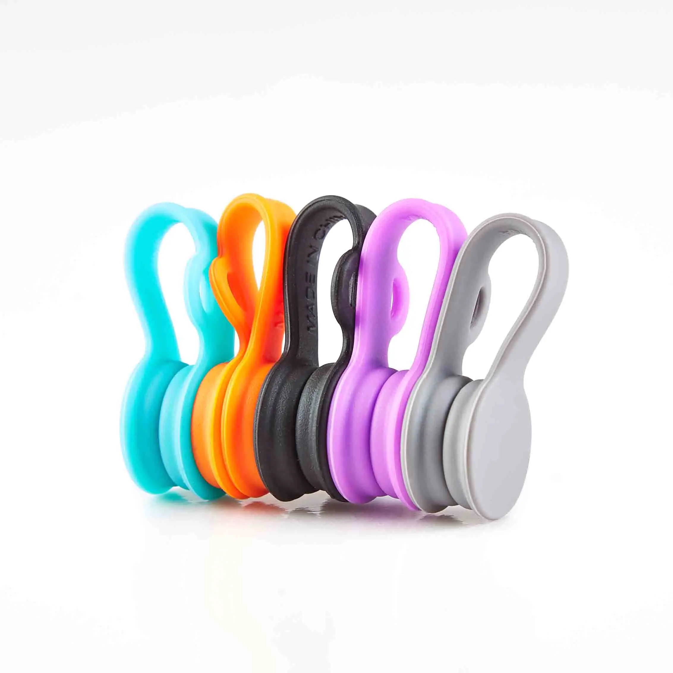 Amazon Hot Sale Silicone Round Magnetic Cable Cord Winder Tidy Wrap Magnet Organizer Cord Earphone Storage Holder Clip