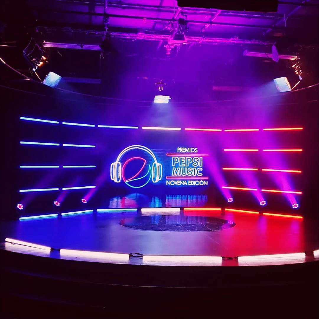 LED RGB Pixel Tube Light DMX 1m 360 Degree Tube Light RGB Colorful DMX Control LED Tunnel RGB Wedding Party Stage Lighting IP65