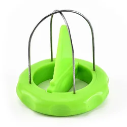 New kitchen tool Plastic Kiwi Slicer Peeler Pitter Scooper