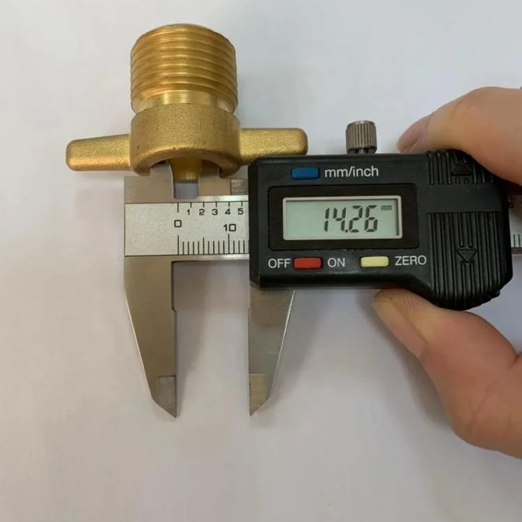 10mm size nipple with brass butterfly nuts ,gas coupling