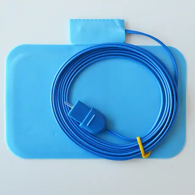High Quality ESU Pad with Cable Disposable Sticky Electrosurgical Grounding Pad