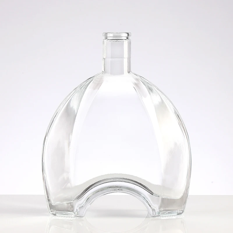Custom design 500ml 750 ml clear liquor glass bottle for brandy xo whisky