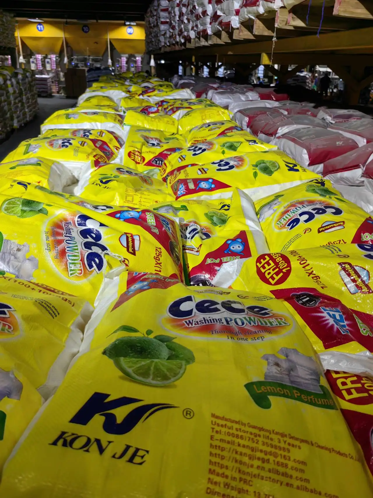 Bulk wash clothes powder cece washing powder with strong perfume laundry detergent