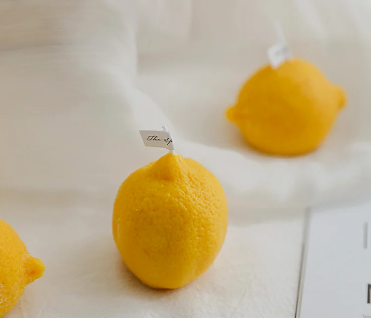 Manufacturer Lemon shape Scented candle Souvenir gift For Home Party decor Fruit Art candle Novelty candle
