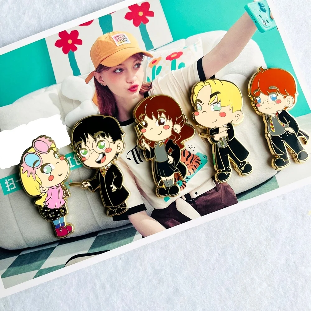 Customized lapel pins luna lovegood enamel pin or harry anime lapel pin potter