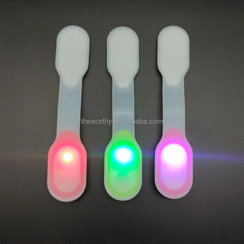 magnet safety light (21).jpg