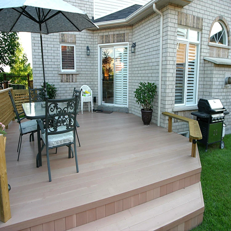 Wood Plastic Tiles  Wpc Waterproof Composite Decking Outdoor Wood Flooring 300mm * 300mm