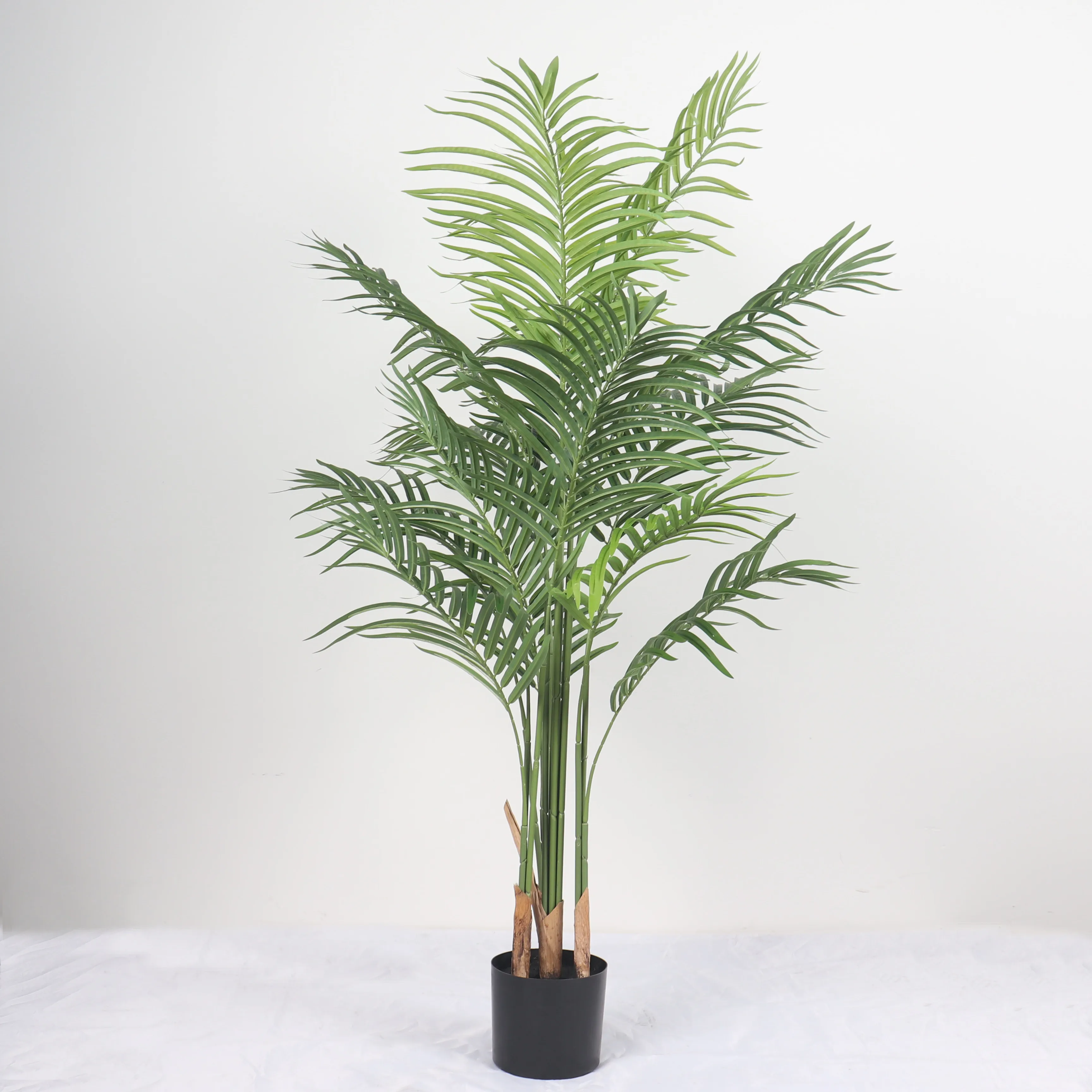 hot selling Artificial Potted Palm Tree Areca palm tree Indoor Green tree