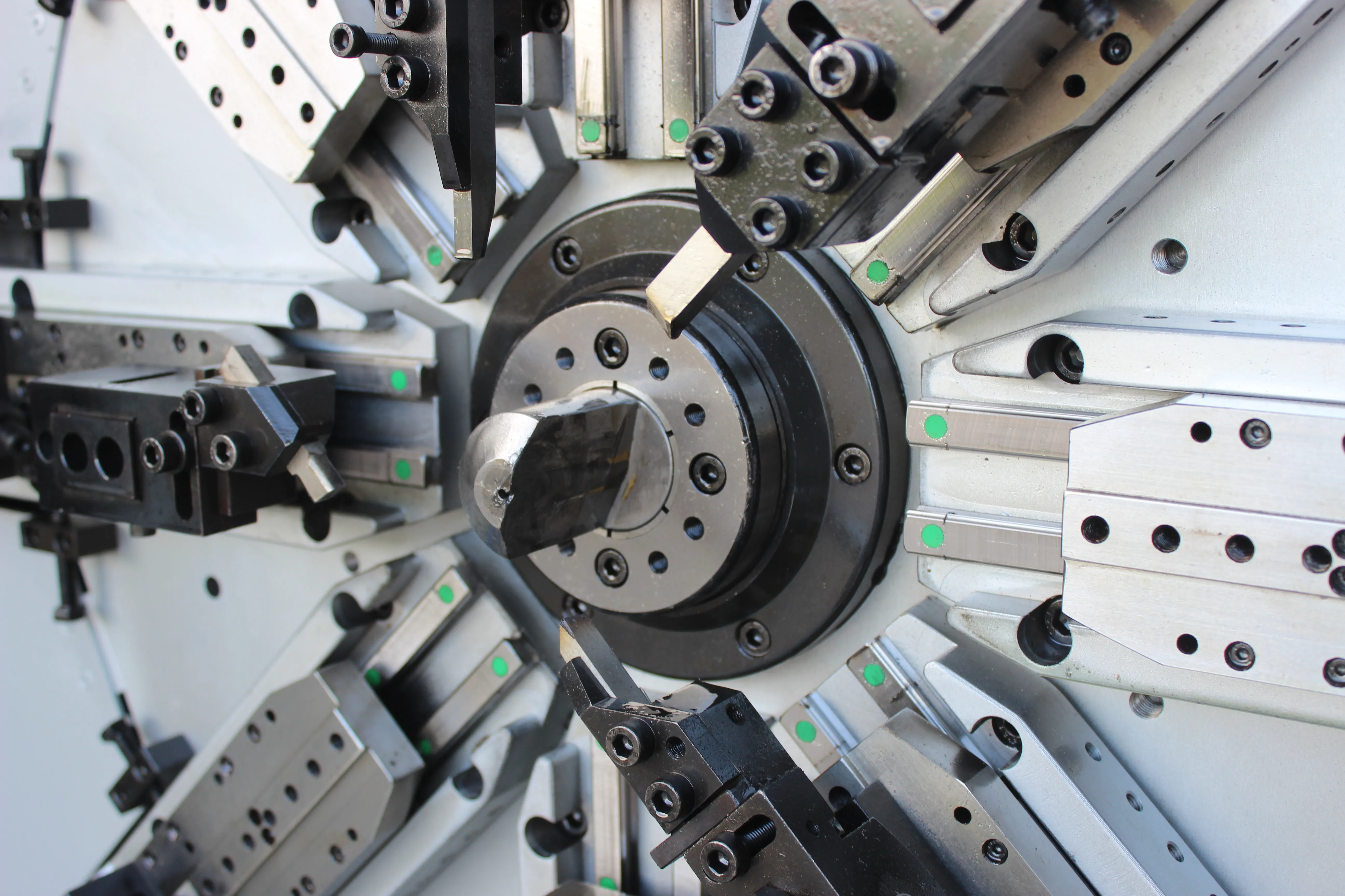 YF brand CNC-1225 0.3-2.5mm CNC  Wire Rotation Spring Wire Forming Machine